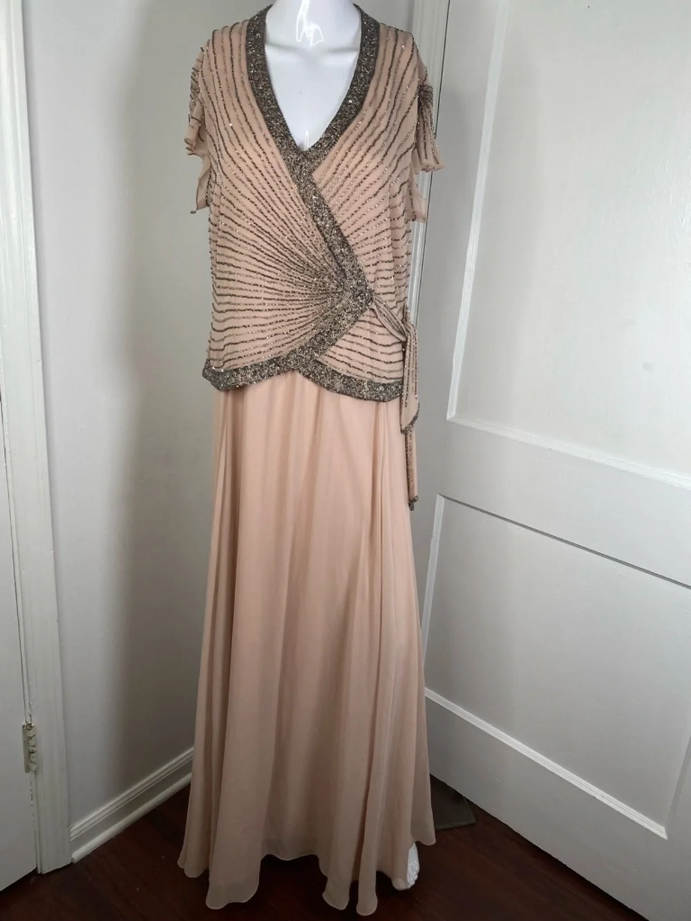 J Kara NWT Nordstrom Blush Pink Beaded Wrap-Front Maxi Dress - Picture 1 of 11